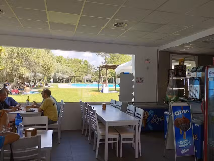 Bar Polideportivo Montserrat (nueva gerencia desde el 21 de Abril de 2024)