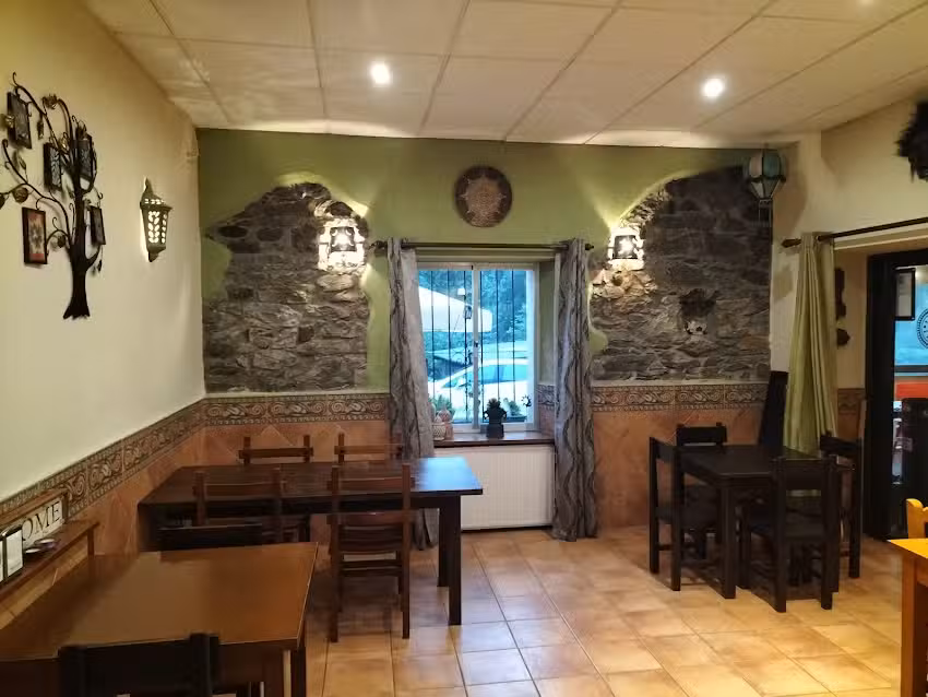 BAR PUENTE AG&Uuml;ERA