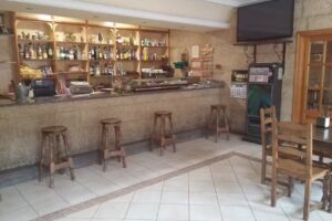 Bar Puerta De Caderechas