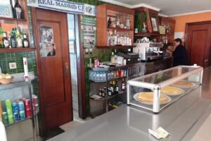 Bar Ramon&iacute;n