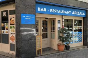 Bar &ndash; Restaurant Arizala