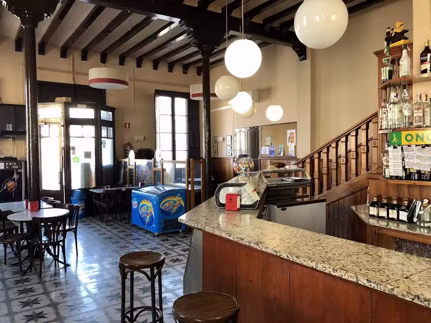 Bar Restaurant Ateneu Uni&oacute;