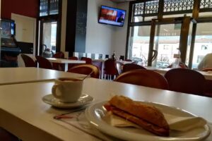 Bar-restaurant El Cruce