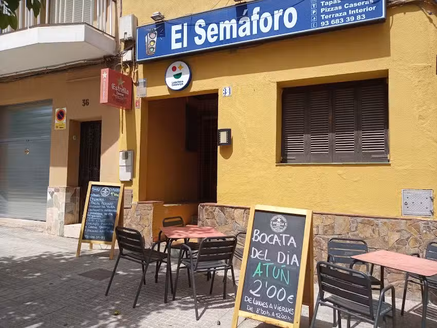 Bar Restaurant El Sem&aacute;foro