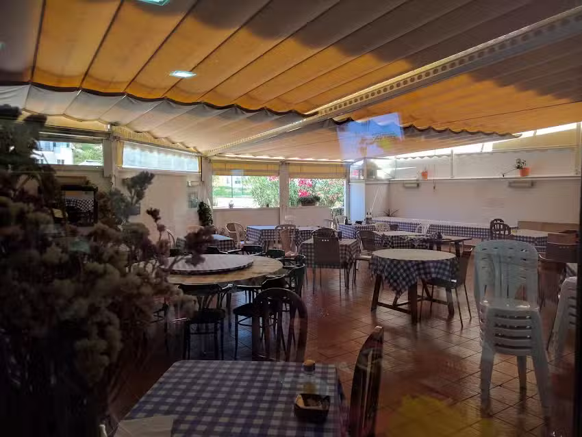 Bar Restaurant Es Pouet Nou