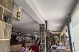 Bar-Restaurant H Habitacions