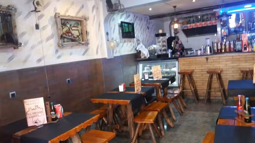 Bar Restaurant Meson Canovelles