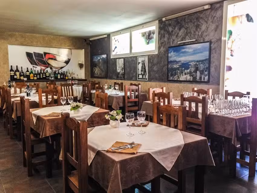 Bar Restaurant Sancho- bar de tapas, Restaurante de cocina tradicional catalana en Borges Blanques