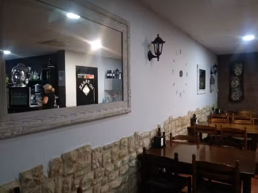 Bar Restaurant Tapeo