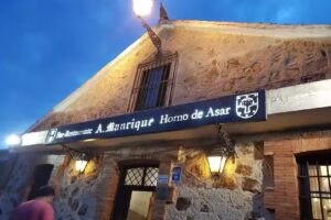 Bar-Restaurante Alejandro Manrique . Horno de Asar