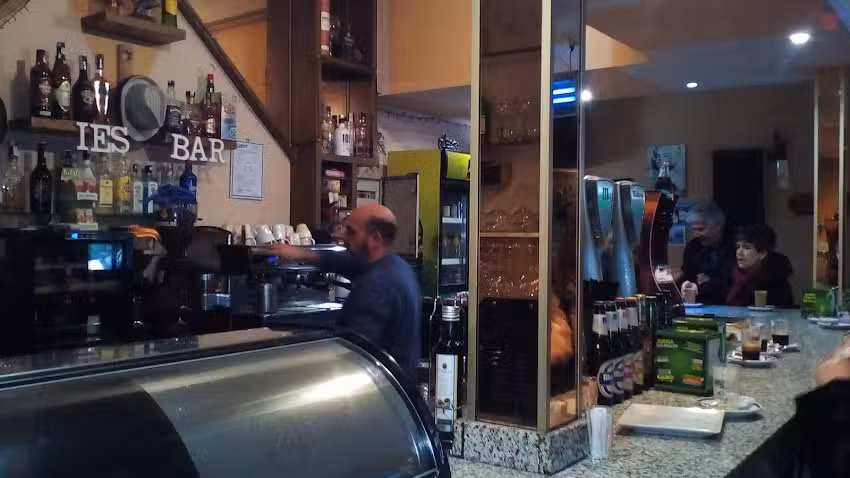 Bar Restaurante Aries