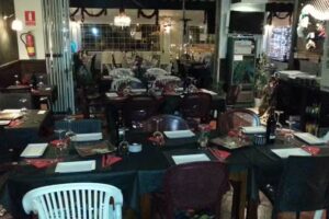 Bar restaurante Brujas Lounge