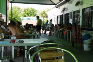 Bar/restaurante camping La Carlota