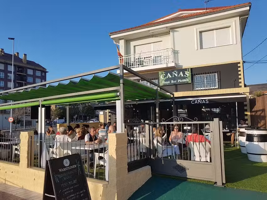 Bar Restaurante Ca&ntilde;as