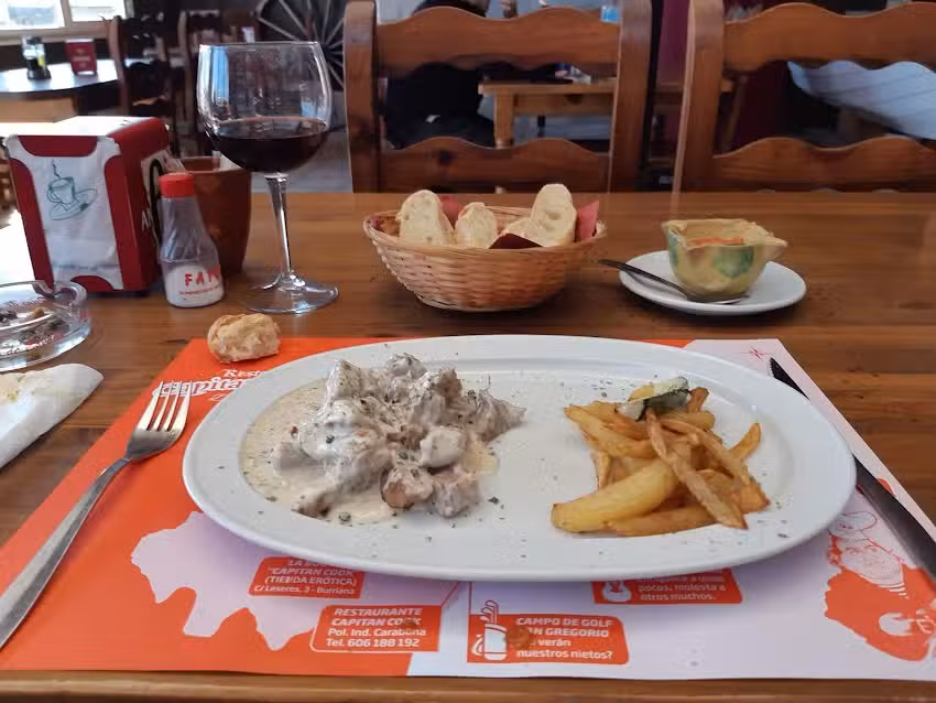 Bar/Restaurante Capit&agrave;n Cook