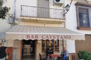 Bar Restaurante CAYETANO