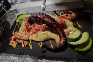 Bar restaurante Chuler&iacute;a