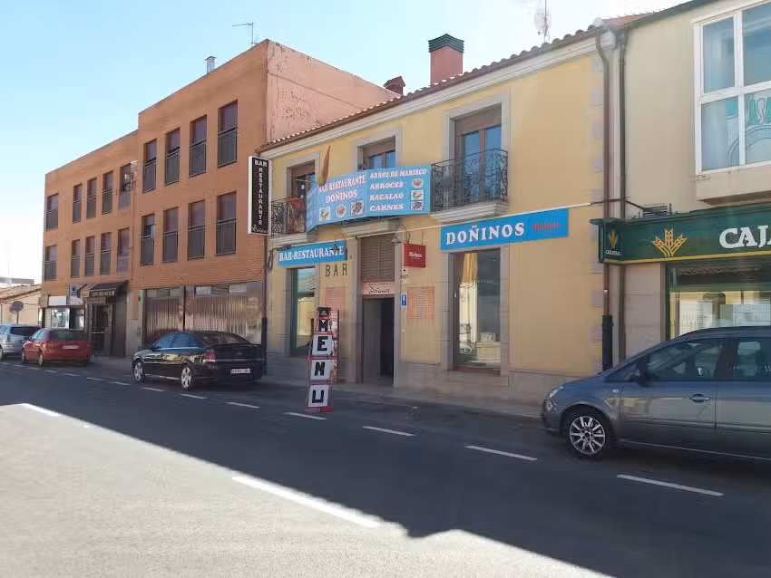 Bar Restaurante Do&ntilde;inos