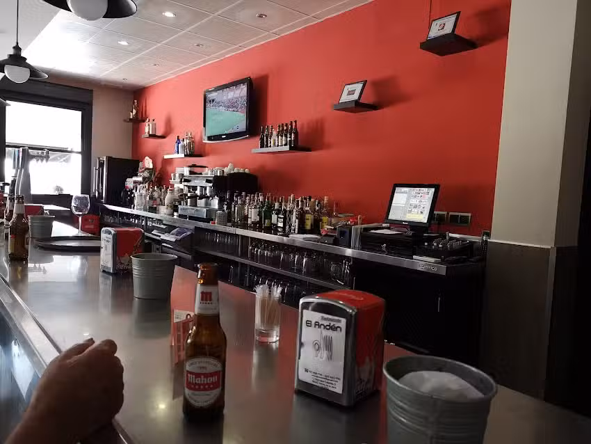Bar Restaurante El And&eacute;n