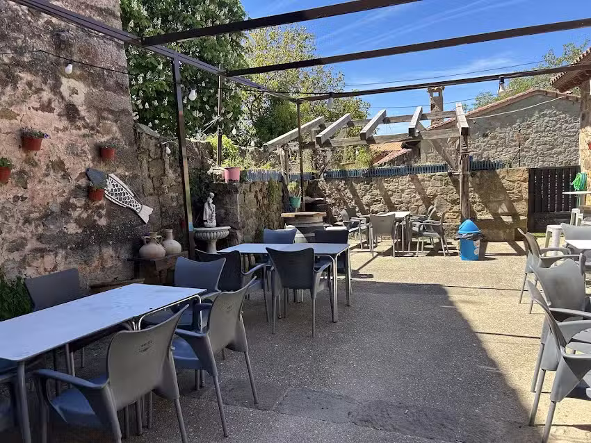 Bar Restaurante El Berrocal