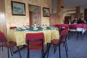 Bar Restaurante El CRUCE