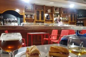 Bar-Restaurante El Dep&oacute;sito