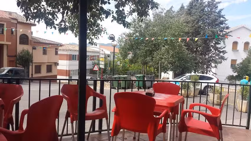 Bar restaurante &laquo;El Jard&iacute;n&raquo;