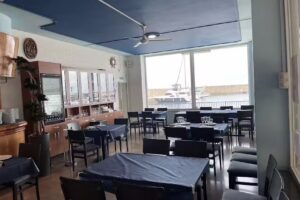Bar restaurante El N&agrave;utic Les Cases