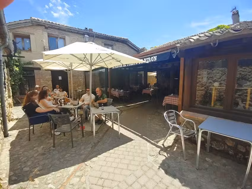 Bar-restaurante El Rinc&oacute;n del Tuerto Pir&oacute;n