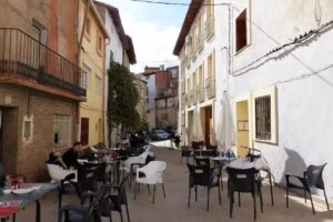 Bar restaurante El Sal&oacute;n