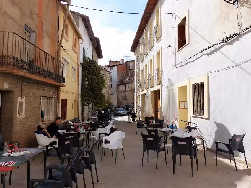 Bar restaurante El Sal&oacute;n