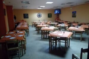 Bar Restaurante El Sauce