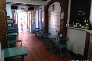 Bar restaurante El Sótano – Food & Lounge