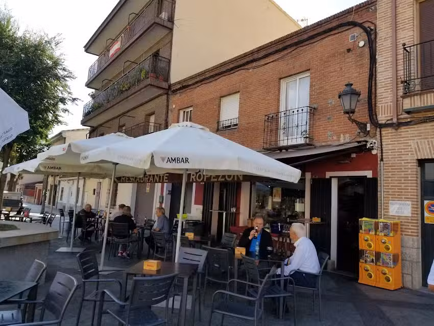 Bar restaurante El Tropez&oacute;n Navalcarnero