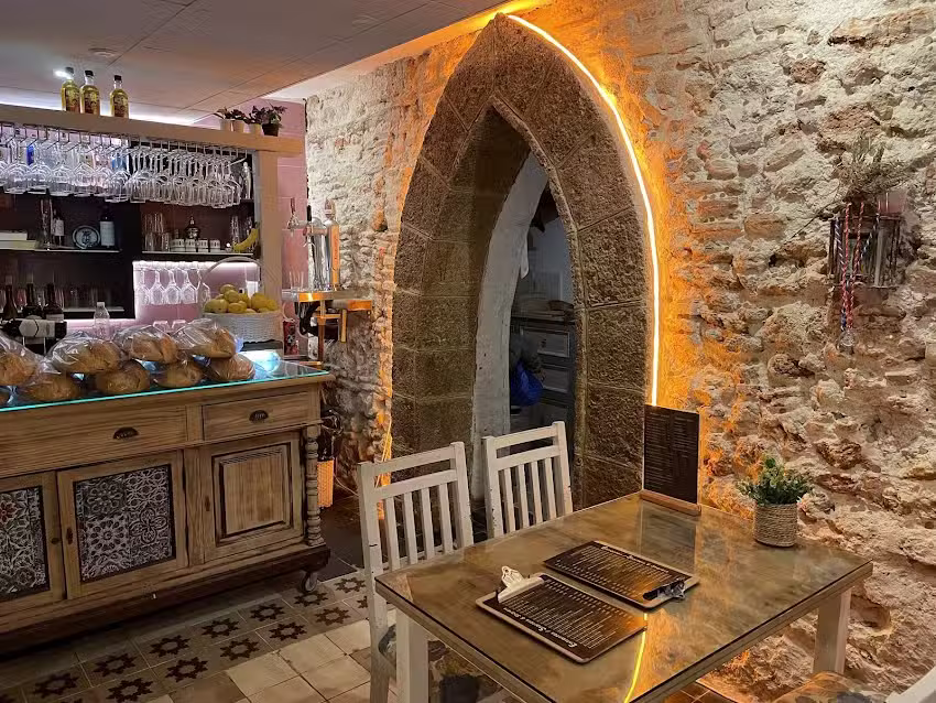 Bar restaurante Gades Tapas