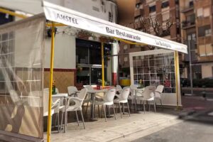 Bar Restaurante &ndash; La Bodeguita