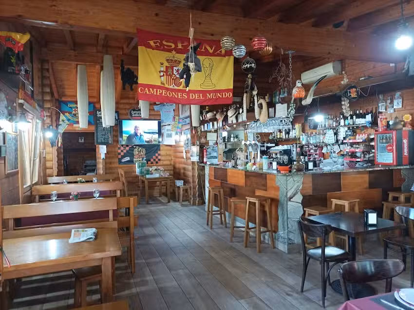 Bar restaurante La Caba&ntilde;a de Guerri