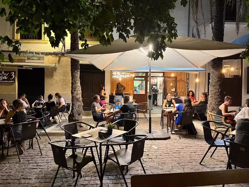 Bar Restaurante La Fresquera