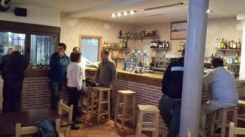 BAR RESTAURANTE LA NAVA.