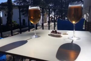 Bar-Restaurante La Pe&ntilde;a Arias Montano