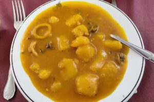 Bar Restaurante La Pi&ntilde;a de Oro