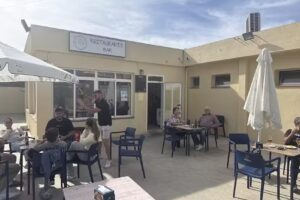 Bar Restaurante La Piscina