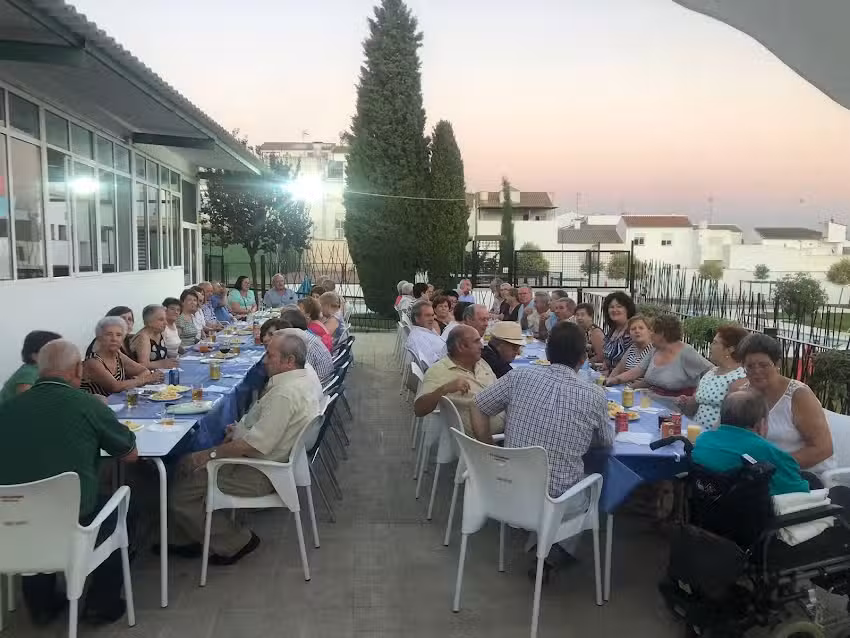 Bar Restaurante La Piscina