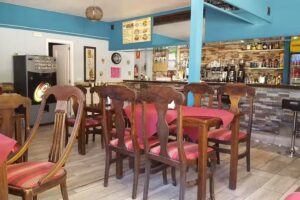 Bar – Restaurante La Taberna de Barney III