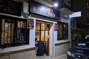 BAR-RESTAURANTE La Tasca Garrido.