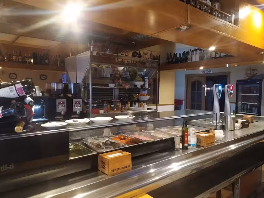 Bar restaurante Los Pinos
