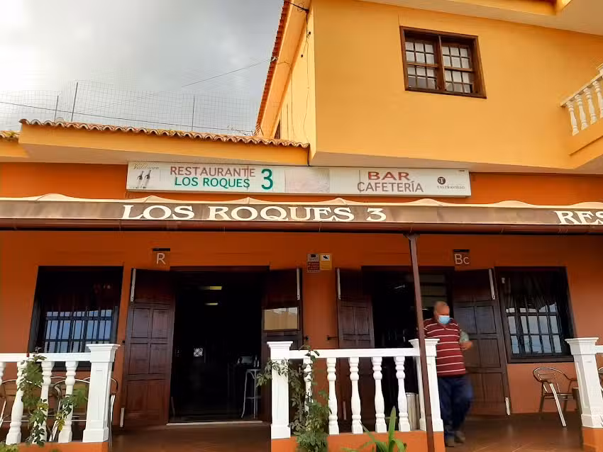Bar restaurante Los Roques3