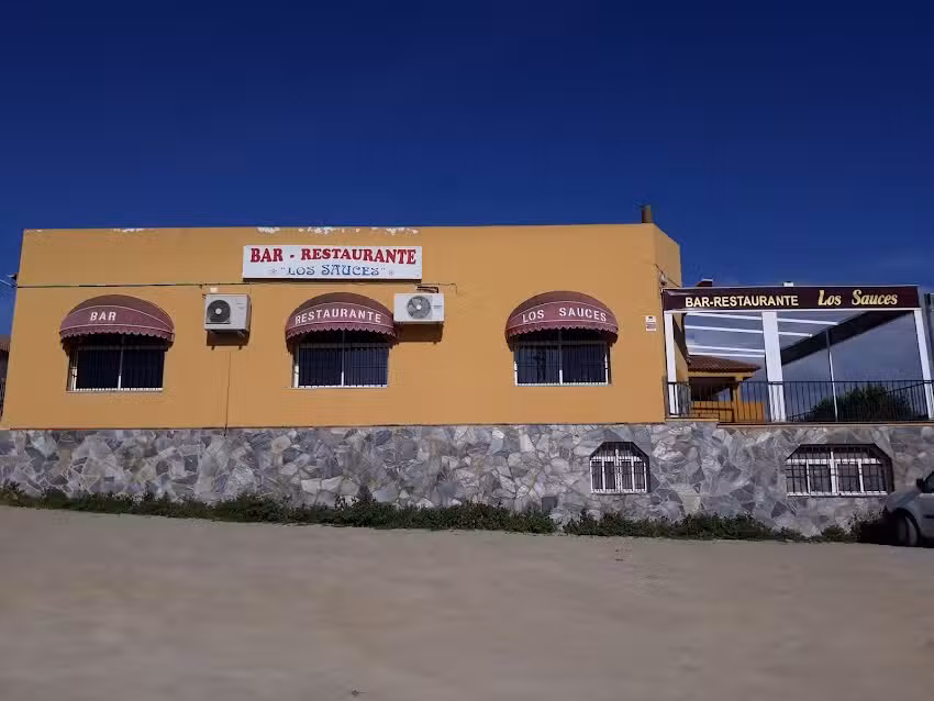 Bar Restaurante Los Sauces
