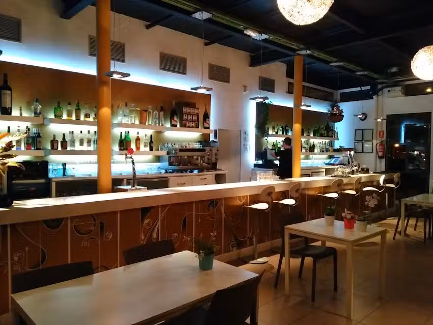 Bar restaurante Luna Morena