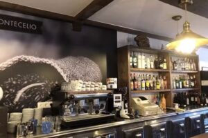 Bar Restaurante Mamb&iacute;s